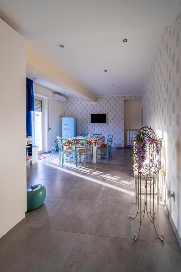 B&B Attico 160 Катанія Екстер'єр фото