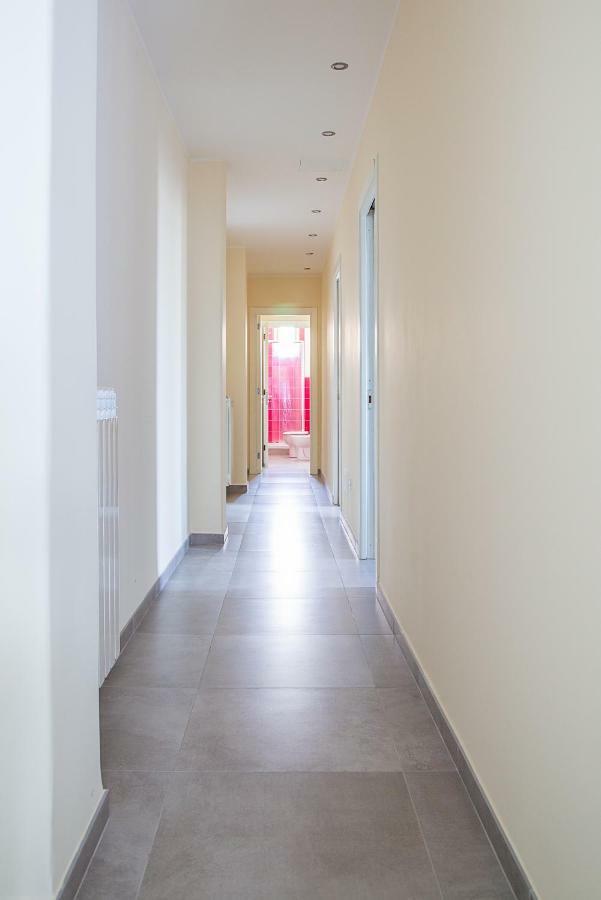 B&B Attico 160 Катанія Екстер'єр фото